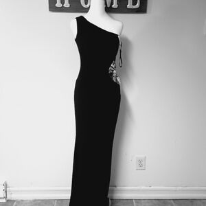 NWT Elegant Black One-Shoulder Dress